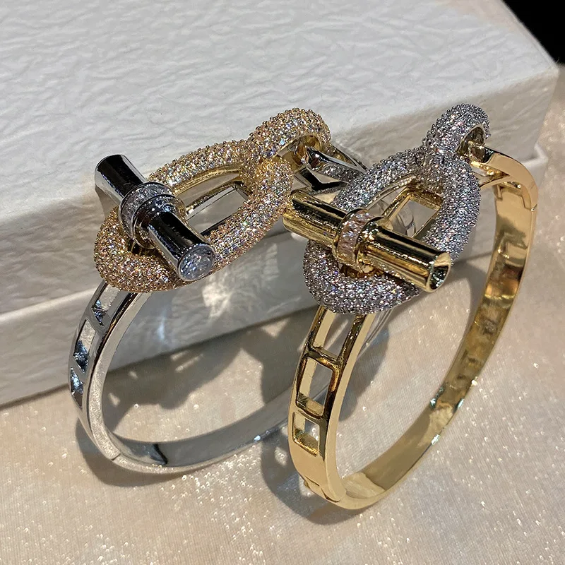 New Arrival High Quality Male Female Pig Nose Bracelet Personality Chunky Bangle New Arrival High Quality Male Female Pig Nose Bracelet Personality Chunky Bangle