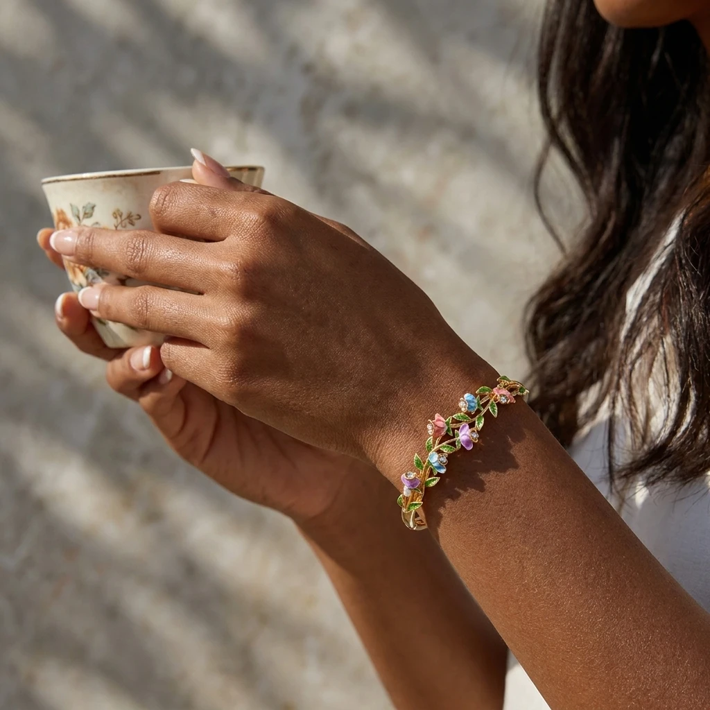 Romantic Vintage Enamel Flower Copper Bracelet for Women Cute Colorful Hollow Hand Ring Luxury Elegance Jewelry Gift Romantic Vintage Enamel Flower Copper Bracelet for Women Cute Colorful Hollow Hand Ring Luxury Elegance Jewelry Gift