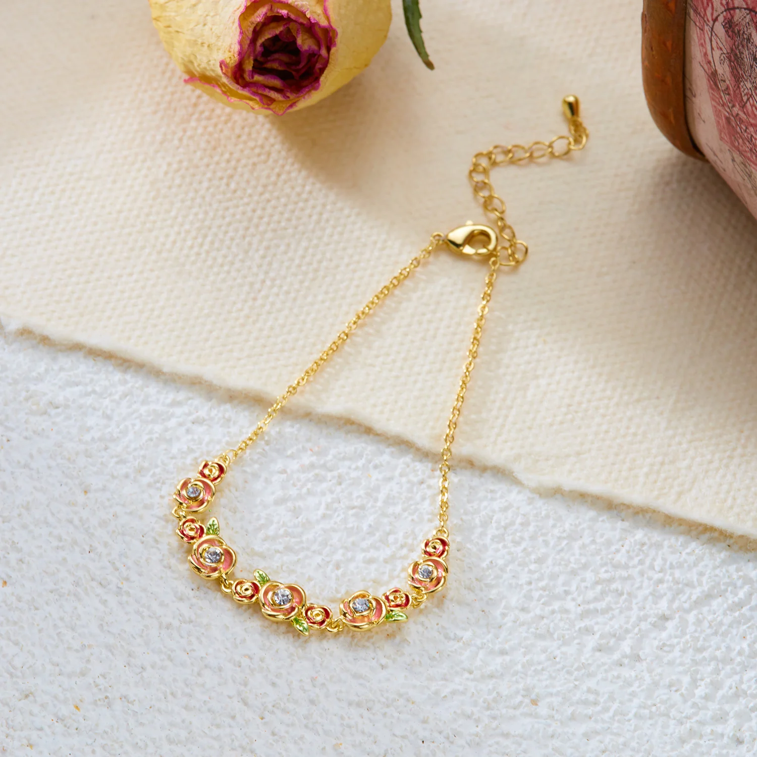 Romantic Vintage Enamel Flower Copper Bracelet for Women Cute Colorful Hollow Hand Ring Luxury Elegance Jewelry Gift Romantic Vintage Enamel Flower Copper Bracelet for Women Cute Colorful Hollow Hand Ring Luxury Elegance Jewelry Gift