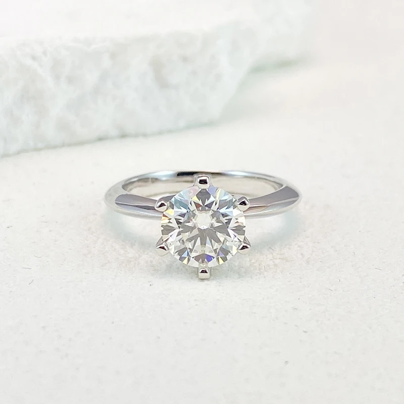 NeeTim 0.5-5ct Moissanite Ring For Women 925 Sterling Silver with White Gold Plated Lab Diamond Engagement Wedding Band Jewelry NeeTim 0.5-5ct Moissanite Ring For Women 925 Sterling Silver with White Gold Plated Lab Diamond Engagement Wedding Band Jewelry