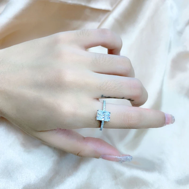 DJMAX 1-3Carat Oval/Radiant Cut D Color Moissanite Ring for Woman Original 925 Sterling Silver Engagement Wedding Ring 2025