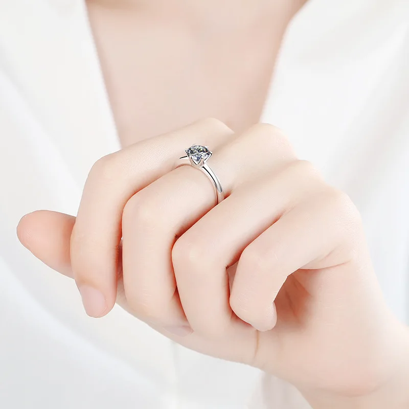 925 Sterling Silver D VVS1 Moissanite Ring Shiny Classics for Women Wedding Jewelry Engagement Imitation Diamond Fashion Gifts