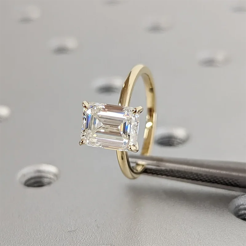 High Quality Emerald Cut 1ct 2ct 3ct Moissanite Solitaire Ring 925 Sterling Silver Engagement Rings for Woman Girl Birthday Gift High Quality Emerald Cut 1ct 2ct 3ct Moissanite Solitaire Ring 925 Sterling Silver Engagement Rings for Woman Girl Birthday Gift