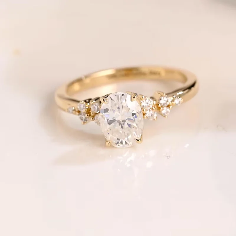 Unique Oval Cut 1ct-3ct Moissanite Halo Ring 925 Sterling Silver Half Eternity Rings for Woman Wedding Jewelry with Certificate Unique Oval Cut 1ct-3ct Moissanite Halo Ring 925 Sterling Silver Half Eternity Rings for Woman Wedding Jewelry with Certificate