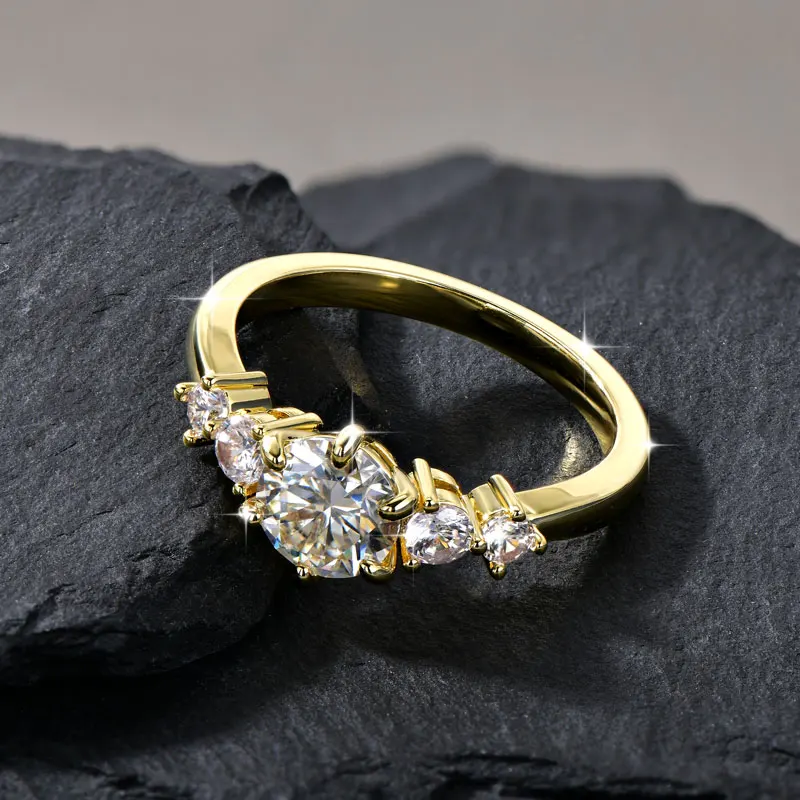 Rrjzz 1CT D Color VVS1 Round Cut Lab Imitation Diamond Moissanite Engagement Ring with GRA 14k Gold Plated  Women Wedding Ring