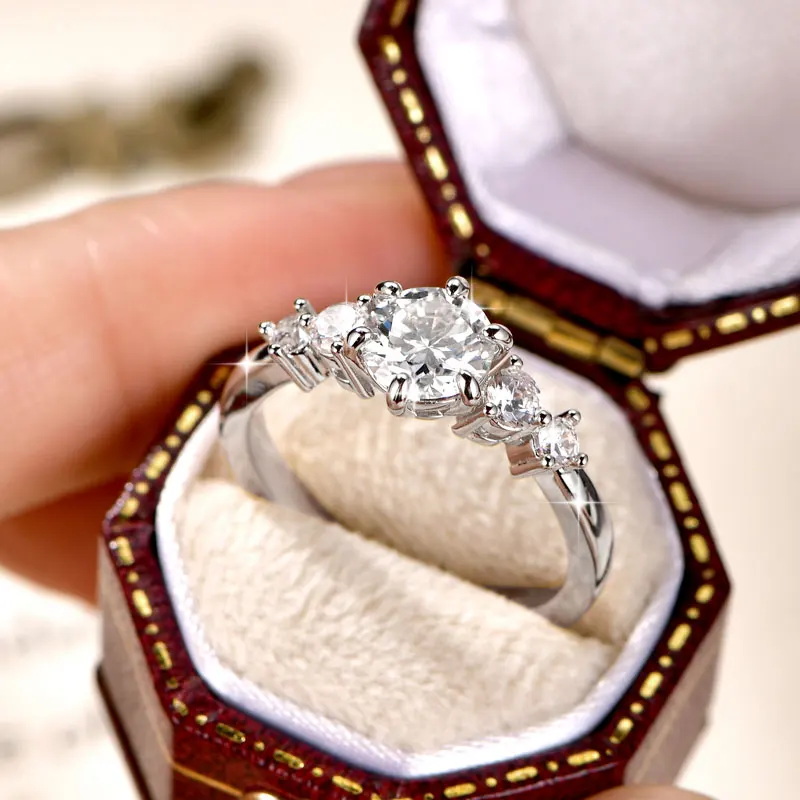 Rrjzz 1CT D Color VVS1 Round Cut Lab Imitation Diamond Moissanite Engagement Ring with GRA 14k Gold Plated  Women Wedding Ring