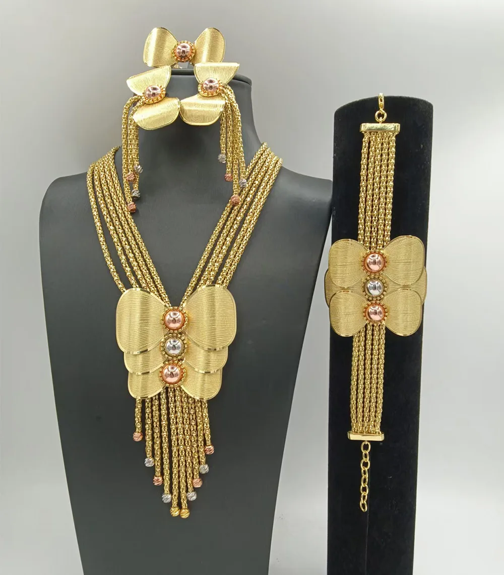 High Quality Classic 4pcs 2 Rows African Dubai Jewelry Set For Women Wedding Party Cubic Zircon Halloween Party Jewelry Gift High Quality Classic 4pcs 2 Rows African Dubai Jewelry Set For Women Wedding Party Cubic Zircon Halloween Party Jewelry Gift
