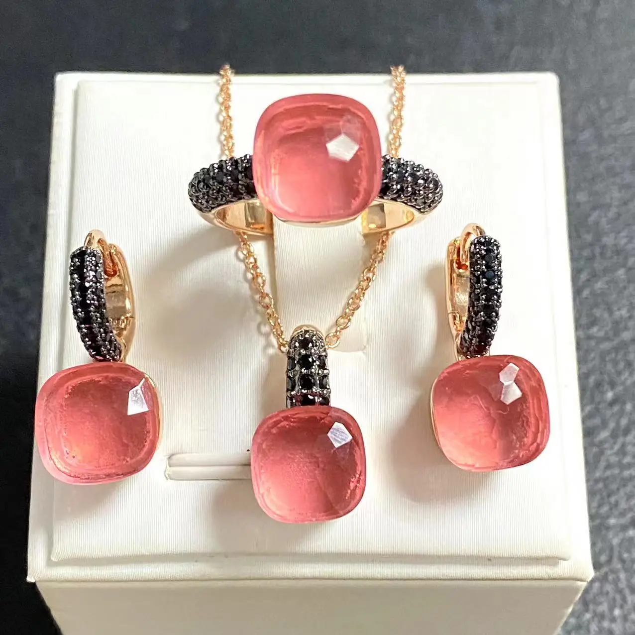 3Pcs/Set Women Ring Earrings Necklace Jewelry Set Inlay Black Zircon Gun Black Plated Crystal Jewelry Set Jewelry Gift 3Pcs/Set Women Ring Earrings Necklace Jewelry Set Inlay Black Zircon Gun Black Plated Crystal Jewelry Set Jewelry Gift