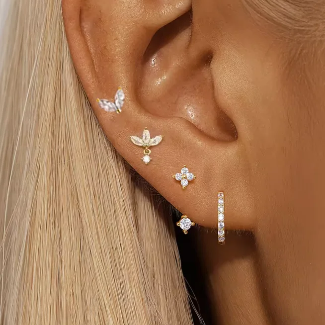 4PCS Zircon Heart Moon Flower Small Hoop Earrings Set For Women Stainless Steel Huggies Pendant Piercing Earrings Jewelry Aretes 4PCS Zircon Heart Moon Flower Small Hoop Earrings Set For Women Stainless Steel Huggies Pendant Piercing Earrings Jewelry Aretes