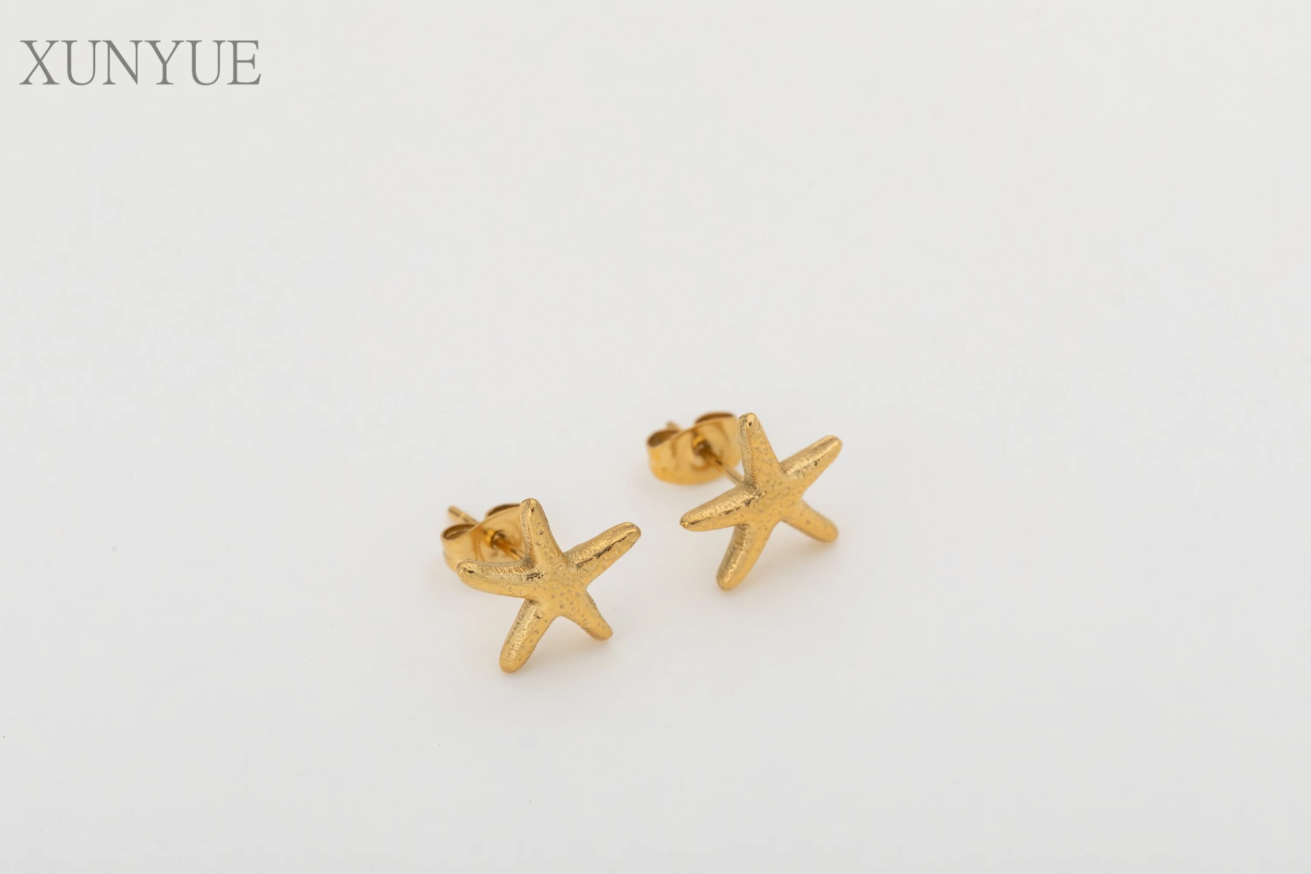 Xunyue Cute Fashion Design Girl Jewelry For Beach Solid  Plated Starfish Stud Earrings for Daily Wear