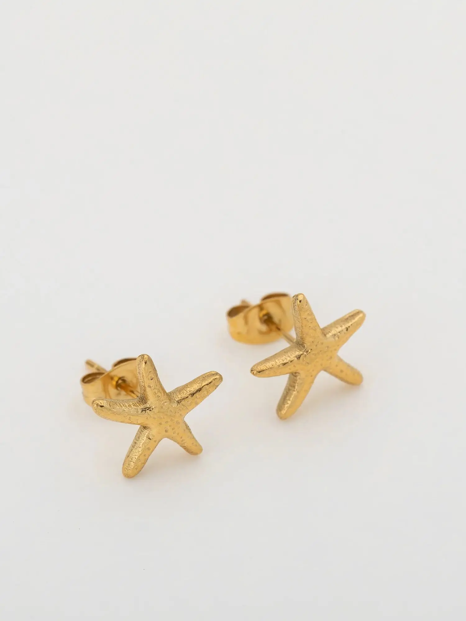 Xunyue Cute Fashion Design Girl Jewelry For Beach Solid  Plated Starfish Stud Earrings for Daily Wear