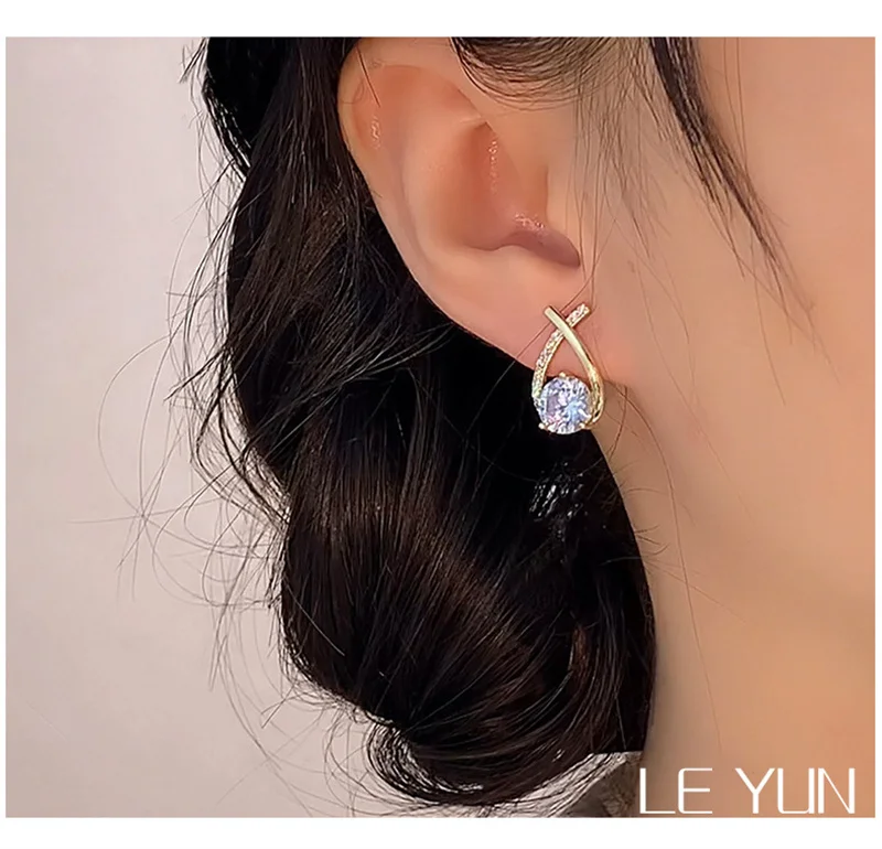 SKEDS Fashion Cross Stud Earrings For Women Korean Style Elegant Crystal Jewelry Ear Rings Fishtail Lady Earrings Gift