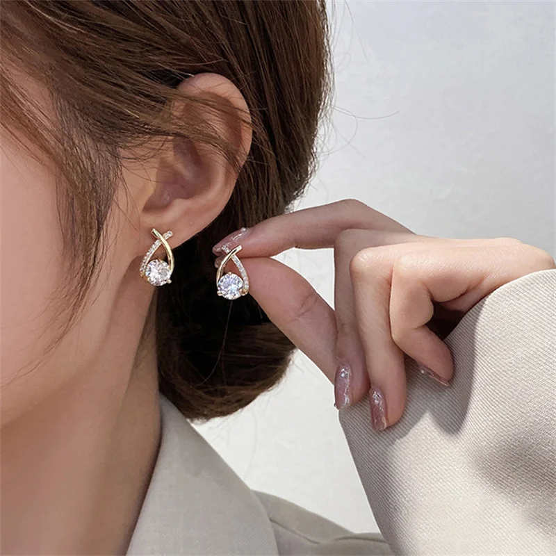 SKEDS Fashion Cross Stud Earrings For Women Korean Style Elegant Crystal Jewelry Ear Rings Fishtail Lady Earrings Gift