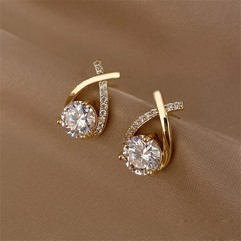 SKEDS Fashion Cross Stud Earrings For Women Korean Style Elegant Crystal Jewelry Ear Rings Fishtail Lady Earrings Gift
