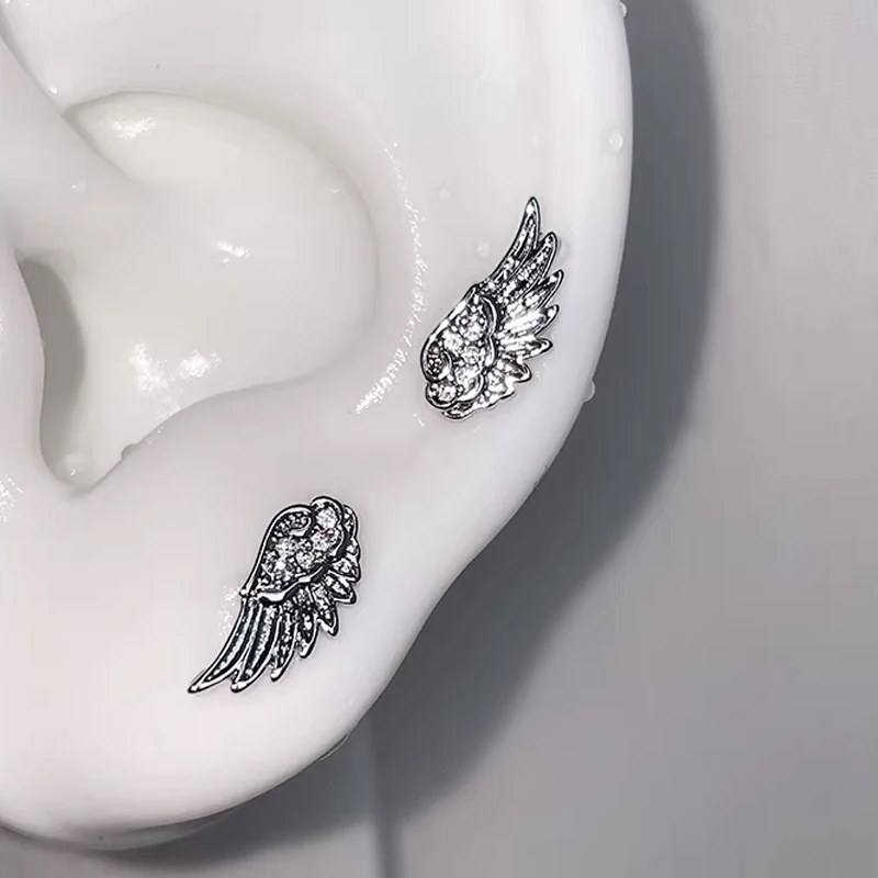 Luxury Zircon Angel Wing Cross Stud Earrings for Women Shiny Crystal Wings Fashion Silver Color Vintage Ear Studs Jewelry Gifts
