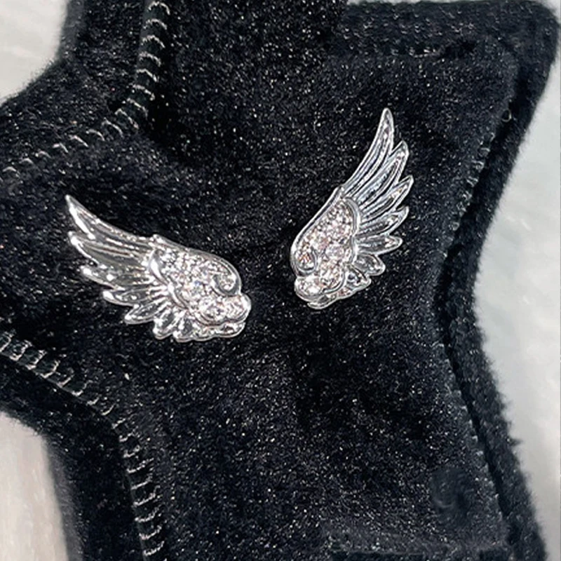 Luxury Zircon Angel Wing Cross Stud Earrings for Women Shiny Crystal Wings Fashion Silver Color Vintage Ear Studs Jewelry Gifts