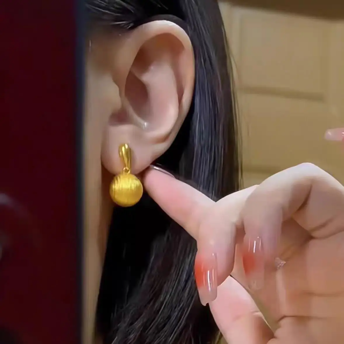 Women's 24K Gold AU999 Premium Gold Ball Earrings | Embossed clouds with glow coating, mystical for events