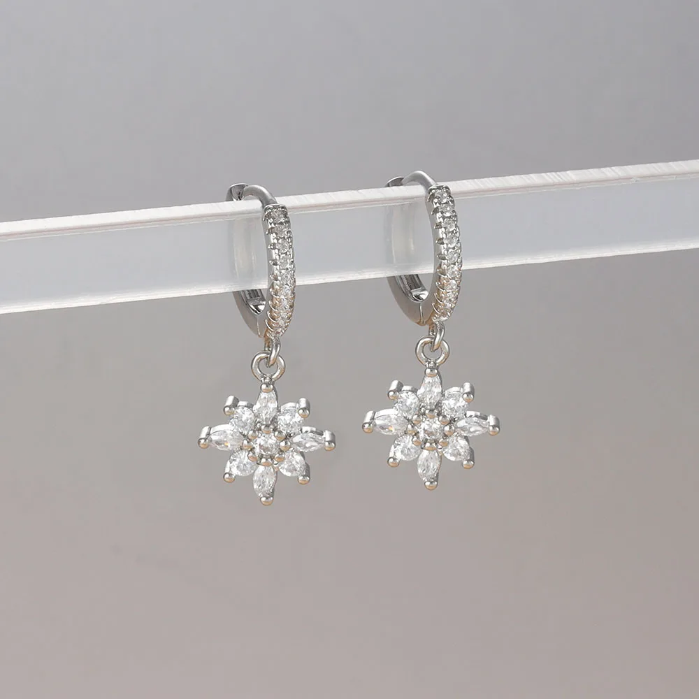 Luxury Stainless Steel Star Dangle Earrings For Women Sparkling Zircons Geometric Ear Piercing Earring Fashion Jewelry aretes