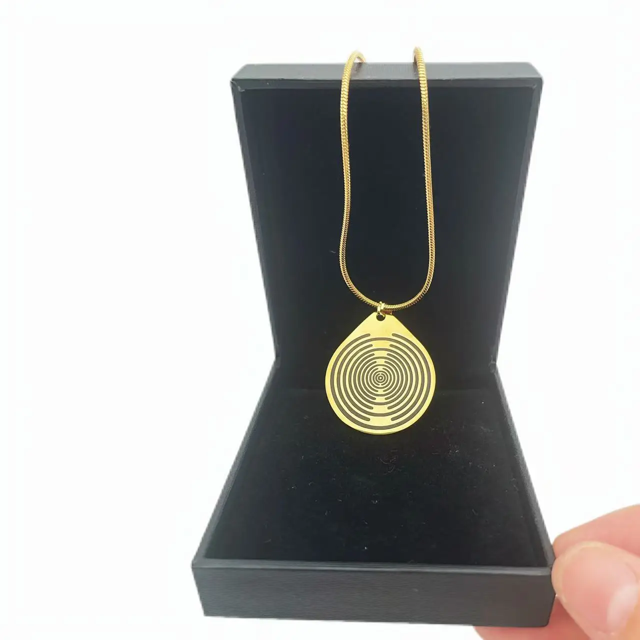 New Lakhovsky MWO EMF Necklace Pendant With Stainless Steel Chain Necklace EMFS Polarizing Feng Shui Disk Antenna Ornament