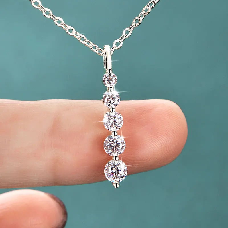 Rrjzz 5-Stone Moissanite Pendant Necklace D Color VVS1 Round Lab Diamond 14k Gold Silver Plated Necklace Jewelry Gifts with GRA Rrjzz 5-Stone Moissanite Pendant Necklace D Color VVS1 Round Lab Diamond 14k Gold Silver Plated Necklace Jewelry Gifts with GRA