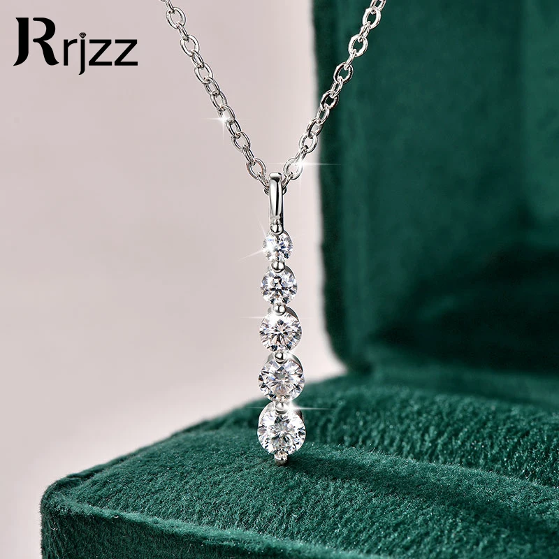 Rrjzz 5-Stone Moissanite Pendant Necklace D Color VVS1 Round Lab Diamond 14k Gold Silver Plated Necklace Jewelry Gifts with GRA Rrjzz 5-Stone Moissanite Pendant Necklace D Color VVS1 Round Lab Diamond 14k Gold Silver Plated Necklace Jewelry Gifts with GRA
