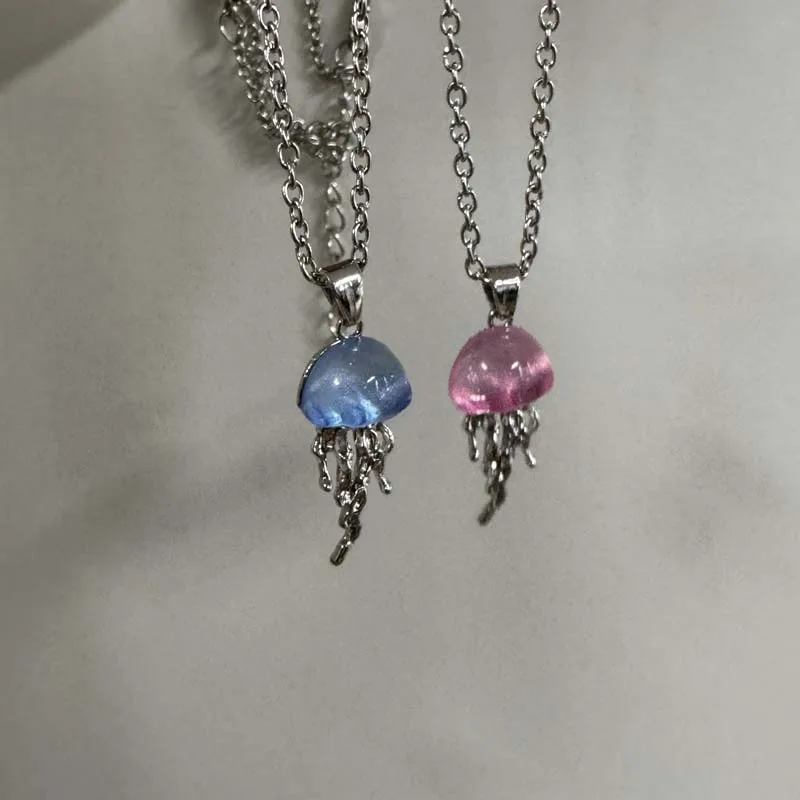 Fashion Blue Pink Jellyfish Pendant Necklace for Women Vintage Couple Elegant Long Tassels Charms Necklace Y2K Jewelry Gifts
