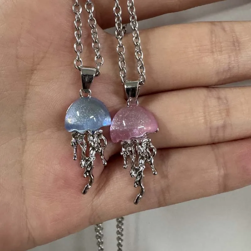 Fashion Blue Pink Jellyfish Pendant Necklace for Women Vintage Couple Elegant Long Tassels Charms Necklace Y2K Jewelry Gifts