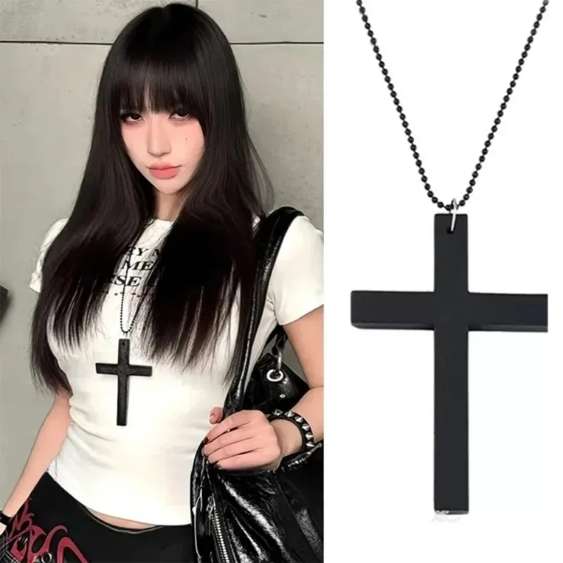 Fashion Punk Gothic Wood Cross Pendant Necklace for Women Men Halloween Vintage Black Hip Hop Y2K Accessories Party Jewelry Gift