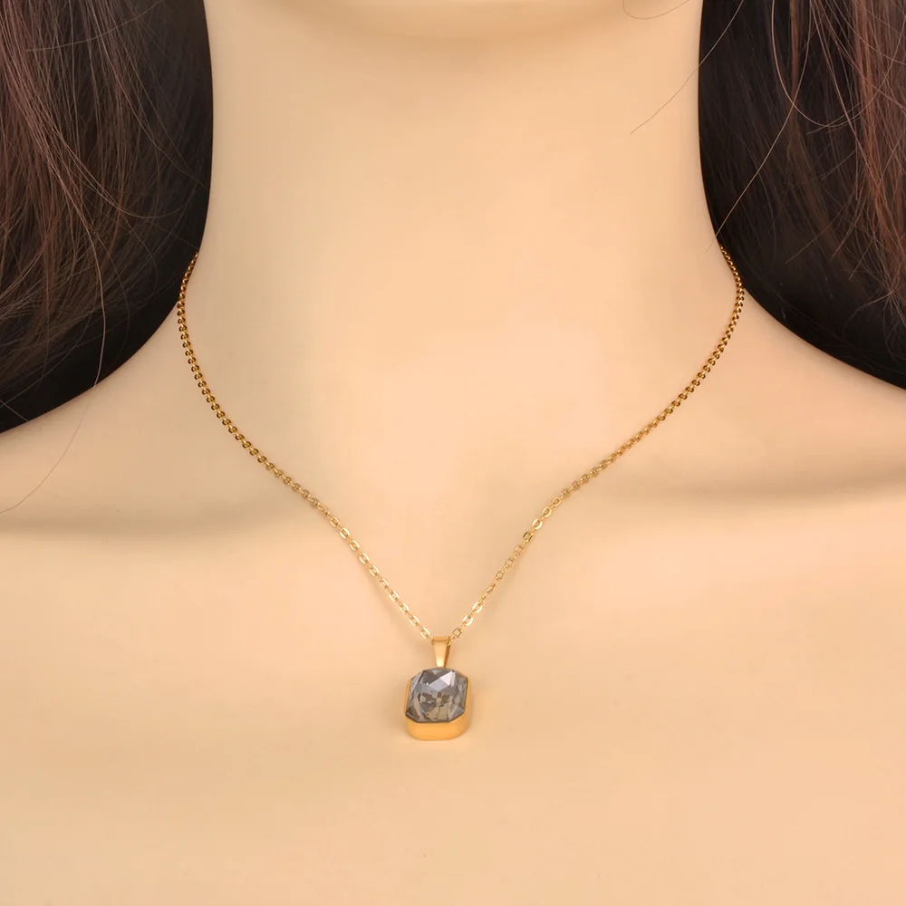 Lokaer Sparkling Stainless Steel Geometric Square Cubic Zirconia Crystal Pendant Necklace Jewelry For Women N23076