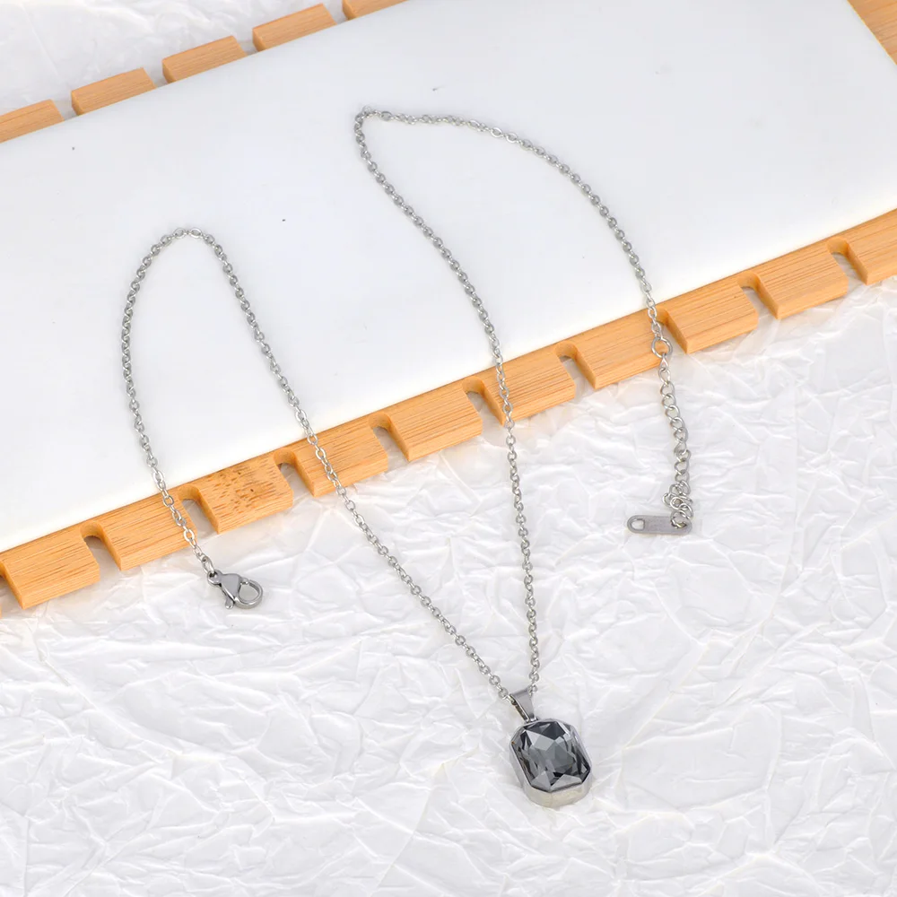 Lokaer Sparkling Stainless Steel Geometric Square Cubic Zirconia Crystal Pendant Necklace Jewelry For Women N23076