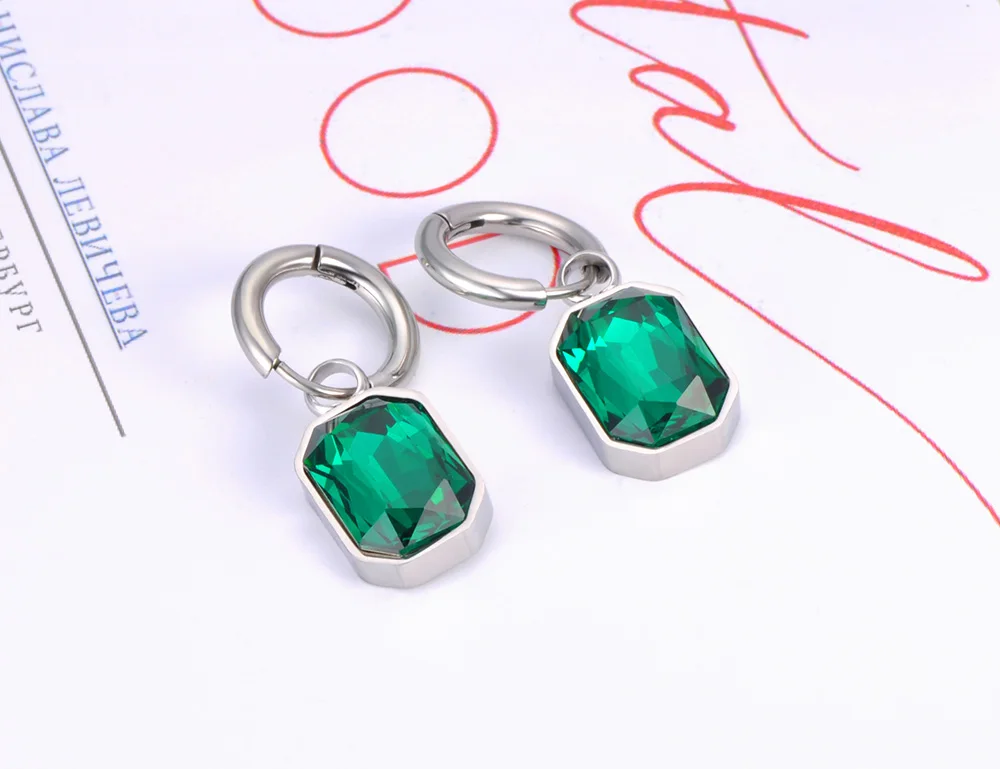 Lokaer Sparkling Stainless Steel Geometric Square Cubic Zirconia Crystal Pendant Necklace Jewelry For Women N23076