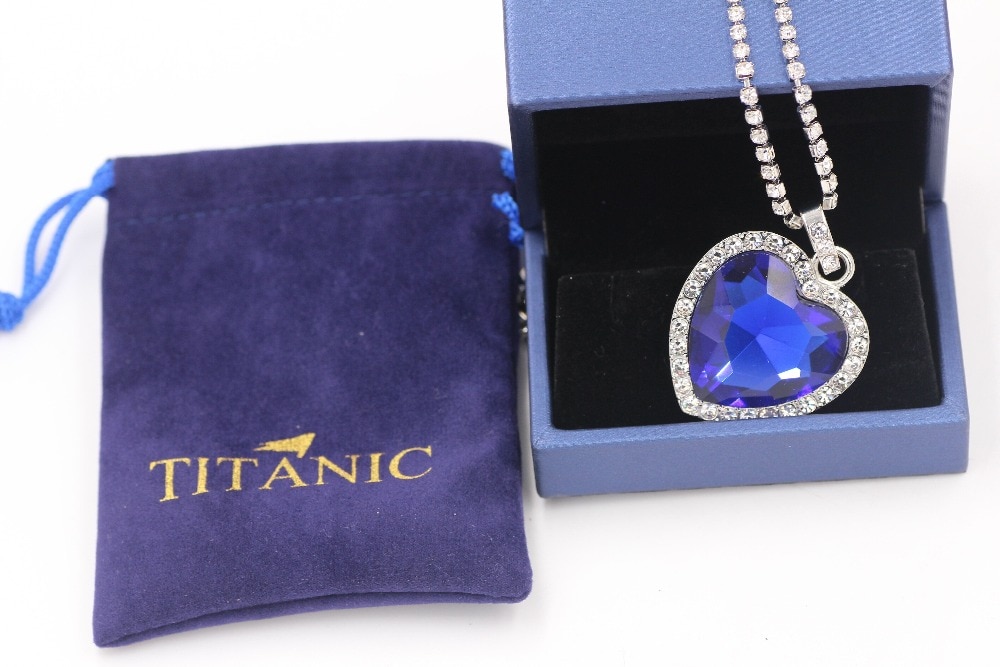 Women's Heart of Ocean Style Pendant Necklace Women's Heart of Ocean Style Pendant Necklace