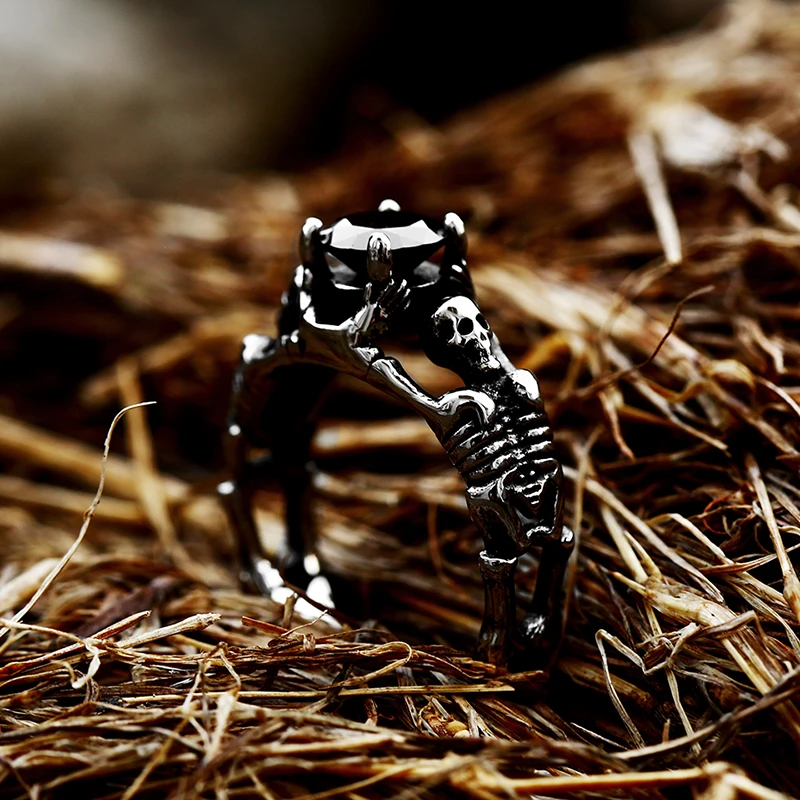 BEIER 316L stainless steel Simple men and women skull rings Fashion Inlaid Red/Blue/Black/white Stone jewelry BR8-907 BEIER 316L stainless steel Simple men and women skull rings Fashion Inlaid Red/Blue/Black/white Stone jewelry BR8-907