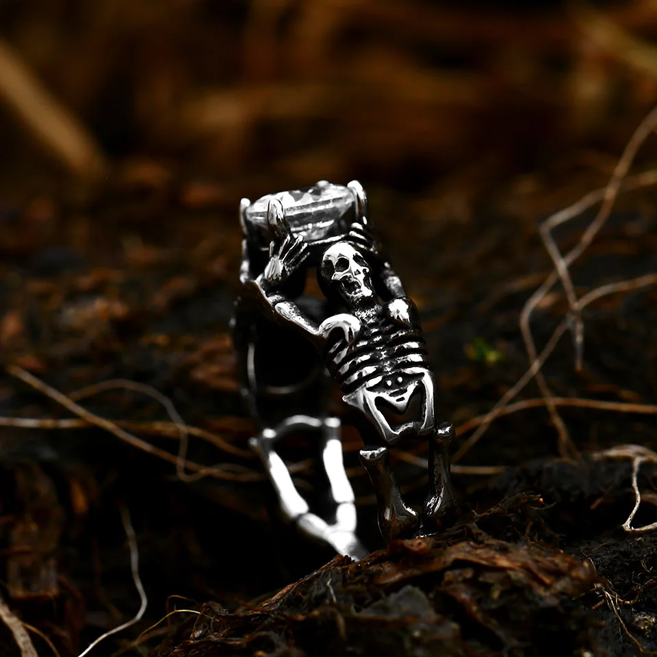 BEIER 316L stainless steel Simple men and women skull rings Fashion Inlaid Red/Blue/Black/white Stone jewelry BR8-907