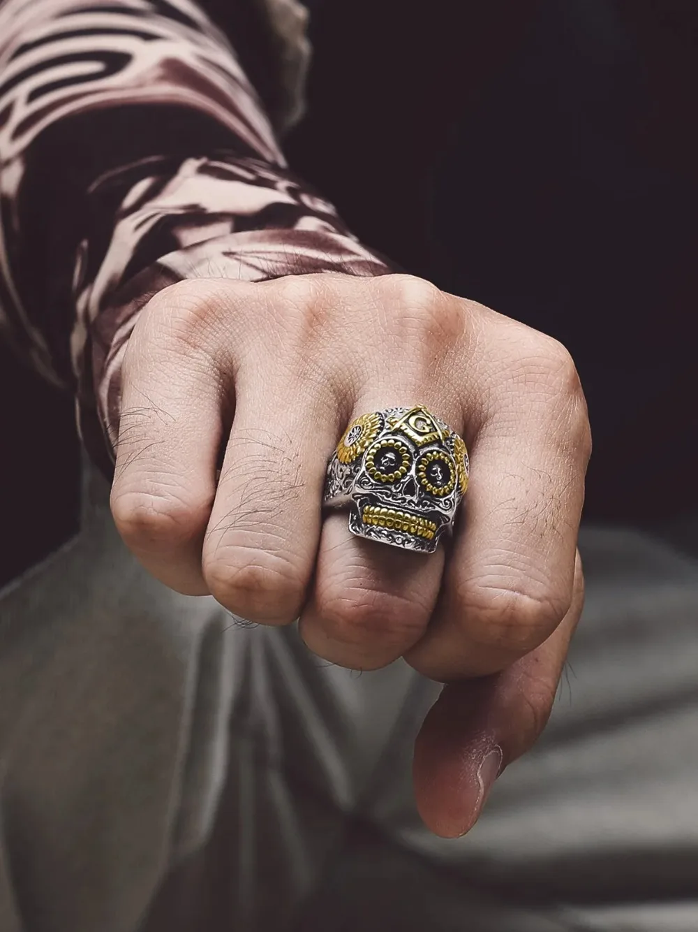 U7 Stainless Steel Big Skull Rings for Man Woman Size 7-14 Cross 3D Skeleton Cuban Chain Celtic Knot Pattern Gothic Punk Jewelry U7 Stainless Steel Big Skull Rings for Man Woman Size 7-14 Cross 3D Skeleton Cuban Chain Celtic Knot Pattern Gothic Punk Jewelry