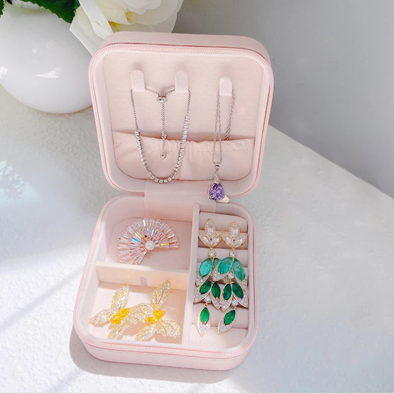 Wunionup Portable Mini Jewelry Travel Case PU Leather Organizer Box Jewelry Storage Holder for Girls Womens Earring, Necklace