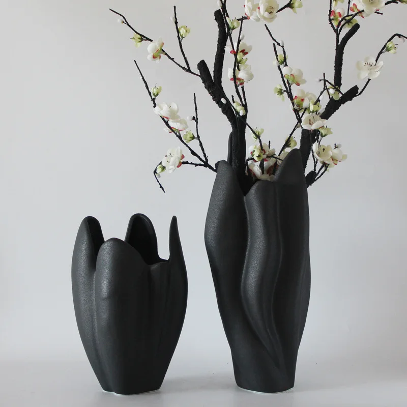 Ceramic Vase Nordic Living Room Black Flower Vase Desk Decoration Dried Flower Flame Living Room Desktop Art Flower Pot