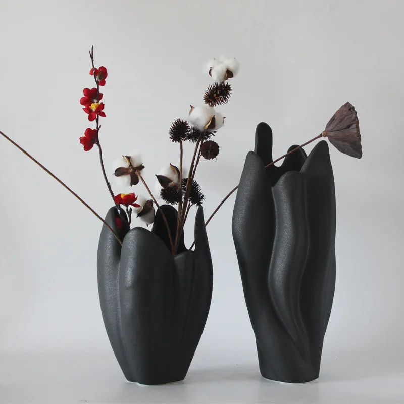 Ceramic Vase Nordic Living Room Black Flower Vase Desk Decoration Dried Flower Flame Living Room Desktop Art Flower Pot