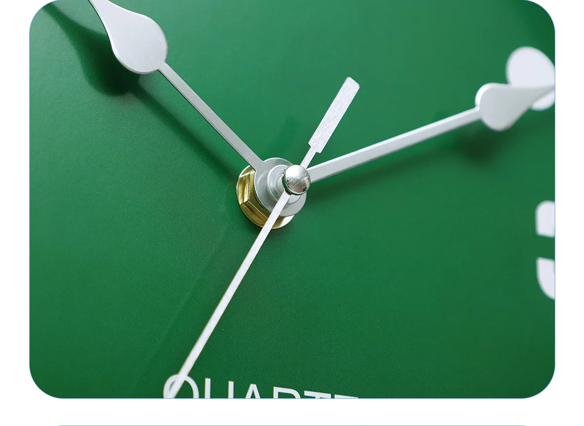 Role Wall Clock Modern Design Silent Quartz Needle Luxury Wall Clocks Silent Sweep Second Home Creative Water Ghost Wall Clock