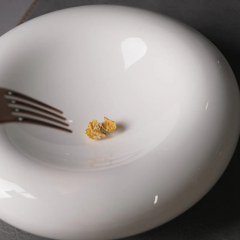 Creative Circular Ceramic Plate with Double Layer Insulation Western Dining Plate White Personalized Restaurant Soup Plate