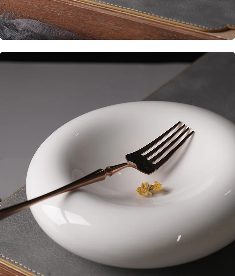 Creative Circular Ceramic Plate with Double Layer Insulation Western Dining Plate White Personalized Restaurant Soup Plate