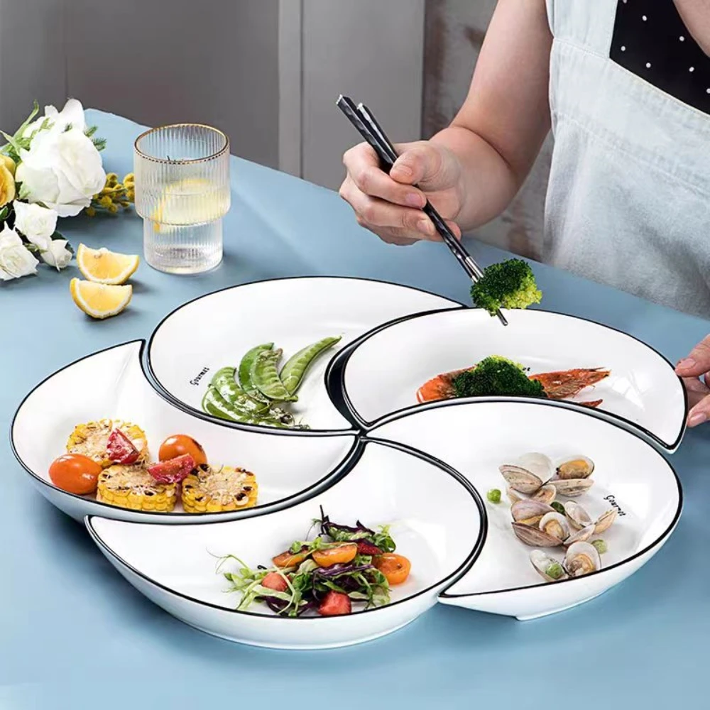 5 Piece Reunion Ceramic Dinnerware Set Moon Shaped Hot Pot Plate Flexible Combination of Plates According to Food Consumption 5 Piece Reunion Ceramic Dinnerware Set Moon Shaped Hot Pot Plate Flexible Combination of Plates According to Food Consumption