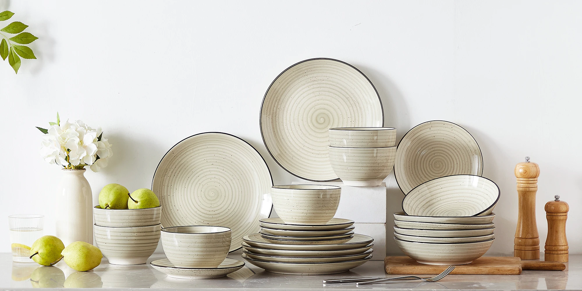 Vancasso 24/48 Piece Beige Plates Dinner Sets Ceramic Dinnerware Sets Handpainted Spiral With 6 Dinner Plate/Dessert/Soup/Bowl